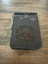 Load image into Gallery viewer, LV MONEY CLIP WALLET
